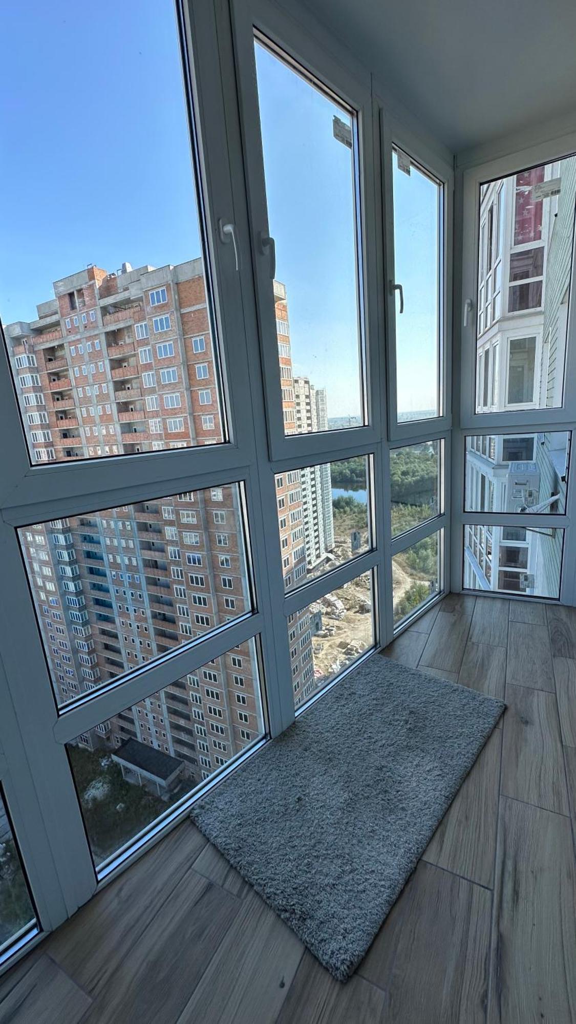 Є Генератор 1Кім Осокорки Вул Бориса Гмирі 20 Жк Патріотика Kyiv Exterior photo